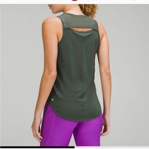 Lululemon black NWOT Sculpt Tank